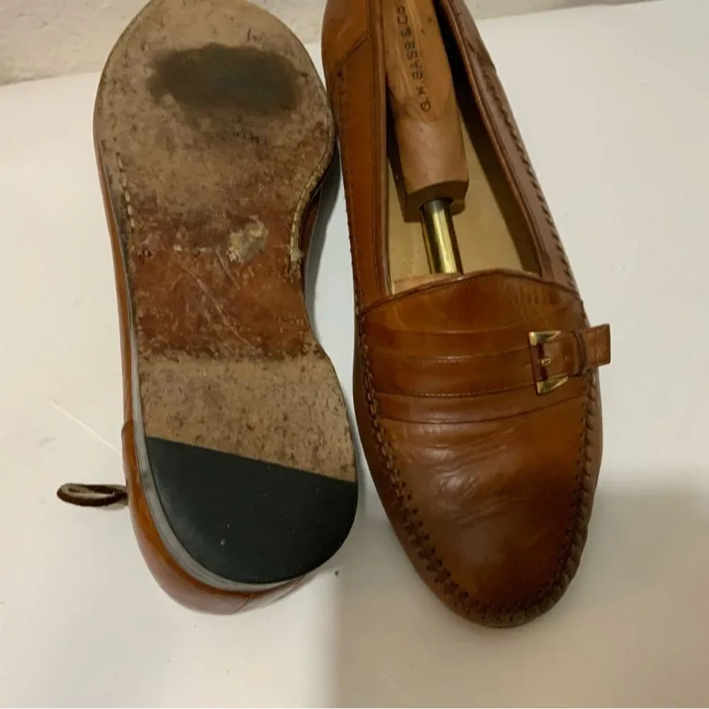 Magnanni Men's Brown Leather Buckle  Loafers Shoes 9 M *Made in Spain*